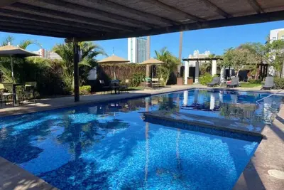 Image de ¡depa Residencial con Piscina! B