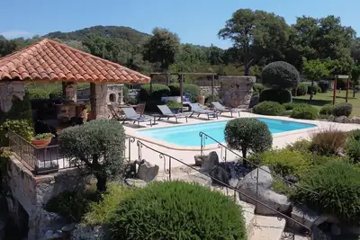 Image de Bergerie cocooning, piscine privative, 15min des plages et montagnes
