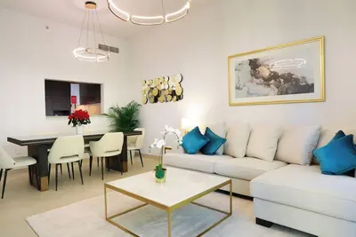 Image de 2br Stylish Apartment-Direct access to Dubai Mall