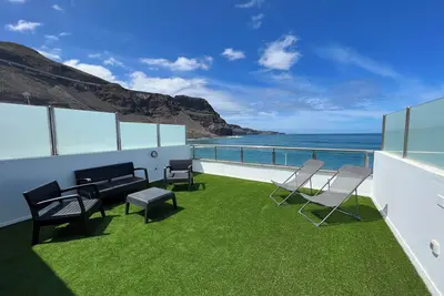 Image de Casa Atlántico. Tranquilidad y Confort en Primera Línea de mar