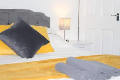 Image de 3 Bedroom, Cosy Stay - Etihad Stadium & Coop Arena, Free parking