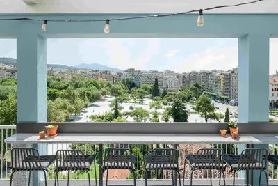 Image de Zeus is Loose Hostel