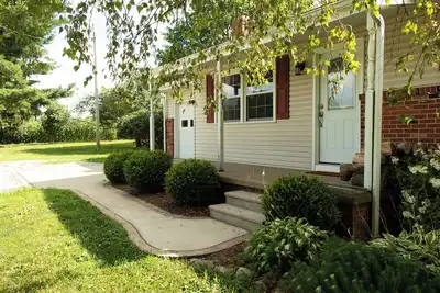Image de Peaceful 3-Bedroom Countryside Home Near Mohican with Fireplace, & Patio