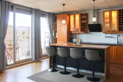 Image de Balcon, 2 chambre, vu Tour Eiffel, Traversant, 60m²