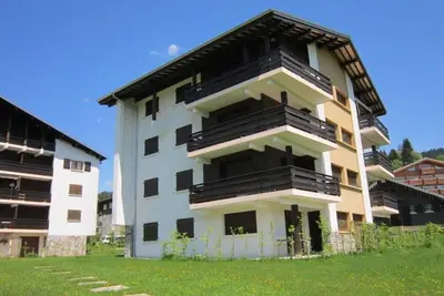 Image de Wifi, Rez-de-chaussée, terrasse, parking, télévision, casier à ski, 62m², Les Gets