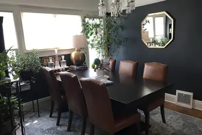 Image de Beautiful Luxury Suite A of Shorewood Home