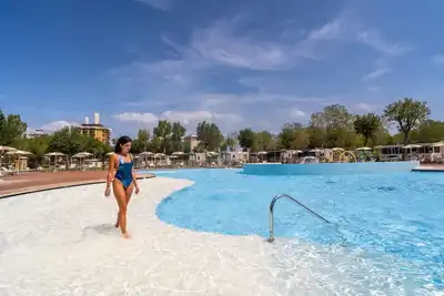 Image de Rimini Family Village Lodge Deluxe fĂĽr 5 Personen