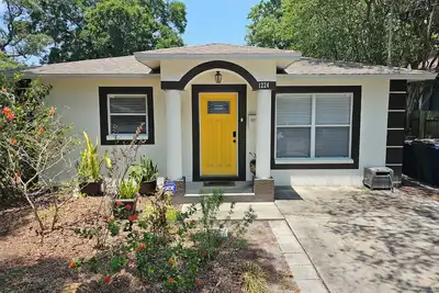 Image de 3b/2ba, 12min to Airport&Downtown, Private Parking\n