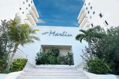 Image de Vista IncreĂble, Departamento en Esquina Frente al Mar Caribe
