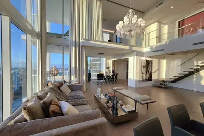 Image de Luxury Penthouse in Miami with Panoramic Views