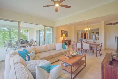 Image de Golf view apartment with access to private beaches