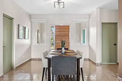 Image de #3 - Charming Spanish Colonial Apartment - Miramar