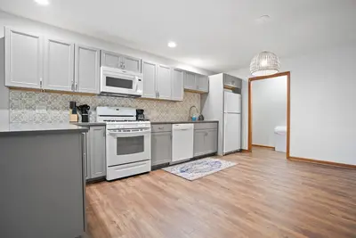 Image de Modern 2br Close to Indiana Dunes, Beaches & Downtown Chesterton!