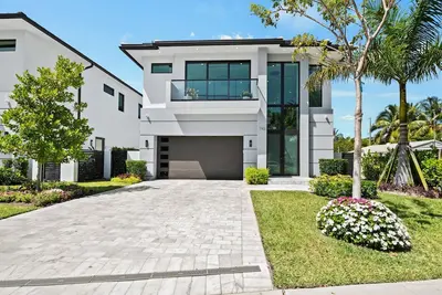 Image de Luxury living at it's finest! Heart of Delray Beach, Pool & 1 miles to the beach