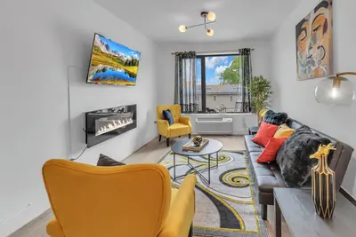 Image de The Royal Oasis 1 Br Apt. Near Nyc/Ewr with an Indoor Pool & Free Parking