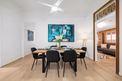 Image de Heritage 5br Queenslander-Walk to Cbd&South Bank