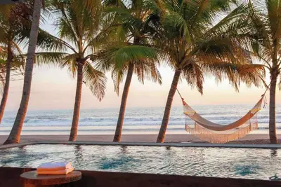 Modern Beachfront Villa on 1 acre