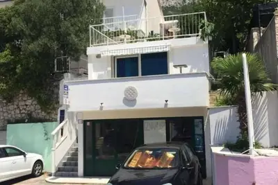 Image de Appartement d'une chambre avec la terrasse et la vue sur le mer Brela, Makarska (A-22910-d)
