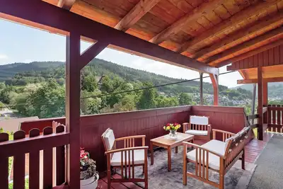 Image de Appartement \"Vogtshaus De Luxe\" avec vue sur les montagnes, terrasse privée et Wi-Fi