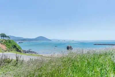 Image de #StayinMyDistrict Ocean Overlook