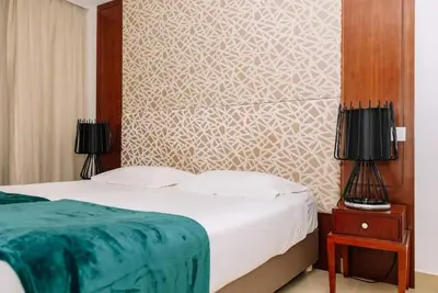 Image de Enchanting Coastal Hideaway! Next to Praia da Oura and Direct Beach Access