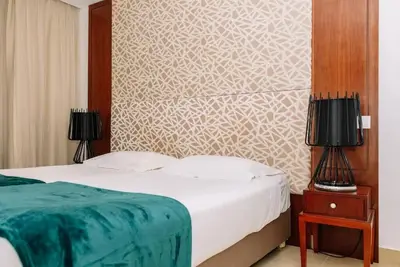 Image de 1br Apartment: Oceanfront Retreat! Beach at your Doorstep, Parking | 3 Units