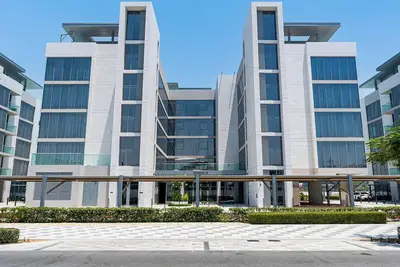 Image de One Bedroom Apartment City View & Partial Water View