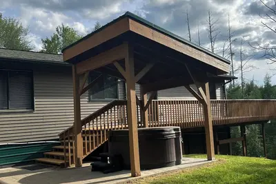 Image de Up North getaway with Hot tub!