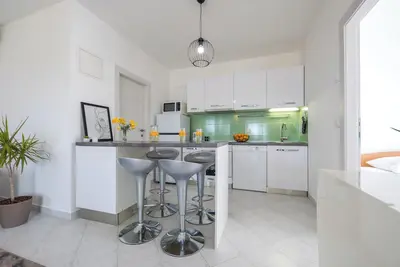 Image de Cozy apartment with small pool with amazing view!