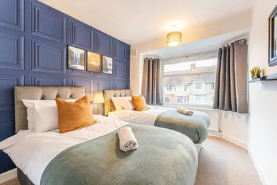 Image de Stylish House - Sleeps 5 - Free Parking & FastWifi