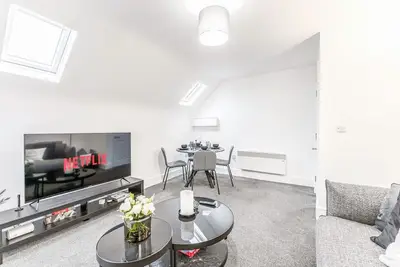 Image de Central Modern Apartment w/ Free Parking