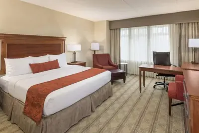 Relaxing Room w/ Free Parking | Explore Virginia Tech Campus | Hotel Unit