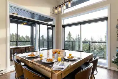 Chalet Bleu 6 | Vue d'été Spectaculaire