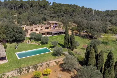 Image de Exquisite Country House On The Costa Brava With Swimming Pool, Tennis, Gymnasium And Extensive Grounds