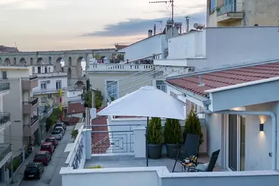 Image de Ganzes Ferienhaus auf Drei Stockwerte in der Altstadt. Neubau mit Garage!