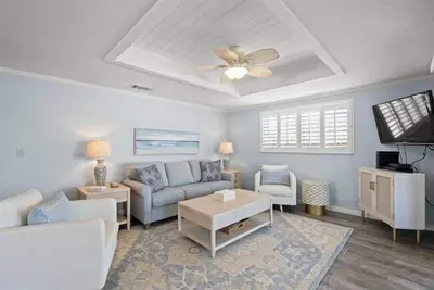 Image de 6150 Midnight Pass Road Villa 40b