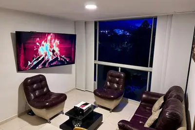 Image de Apartamento Moderno, Espacioso y de Trabajo Seguro