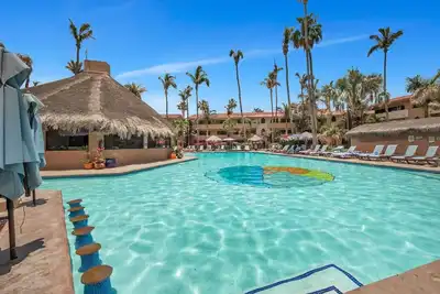 Image de 2 minute walk to Medano Beach, Huge Pool