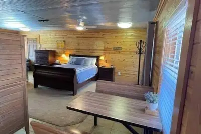 Image de Greers Ferry Lake Front Studio