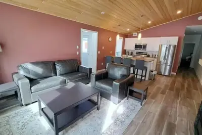 Image de Yukon Hot Springs Suite #37