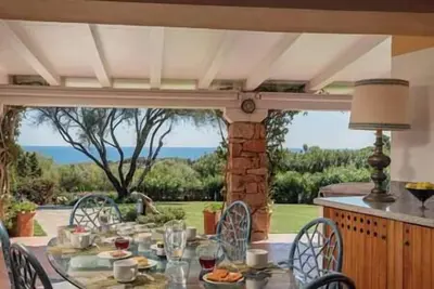 Image de Villa Francesca, a single floor in Porto Rotondo