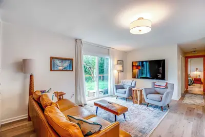 Image de Bay City Retreat ~ 1/2 Mi to Local Beach!