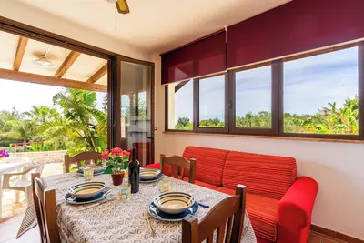 Image de Appartement 'Villa Giaquinto 494' avec vue sur la mer, piscine partagée et climatisation