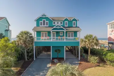 Image de Hobbs Realty - \"All that Jazz\" includes a private pool & panoramic views!