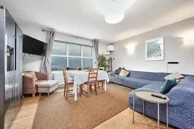 Image de Dunluce Park 6 ~ Deluxe Penthouse with Fab Seaview