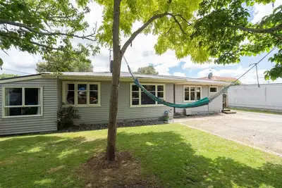 Image de 5 Br near Uni & Hamilton Gardens - Sleeps 10+