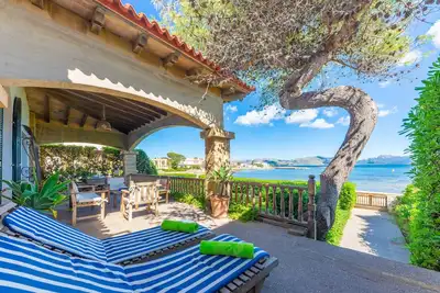 Can Mir - House on the seafront in Marina Manresa, Alcudia, with free Wifi