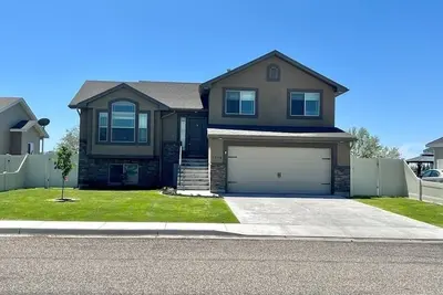 Image de Spacious 5 bedrooms for Xmas; Family Retreat in Idaho Falls; Close to Recreation