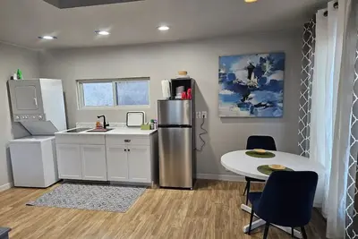 Image de Westside retreat conveniently located