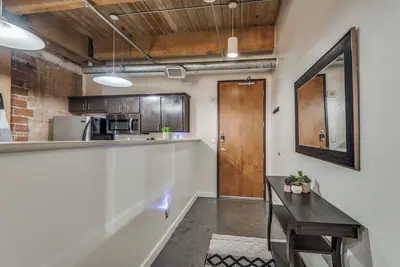 Image de Downtown Dallas Condo - 2br 1ba